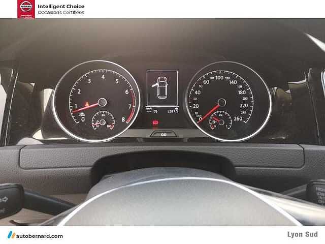 Volkswagen Golf 1.2 TSI 105ch BlueMotion Technology Carat 5p